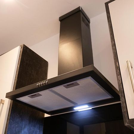Hoemli Smart City Centre Apartment レスター エクステリア 写真
