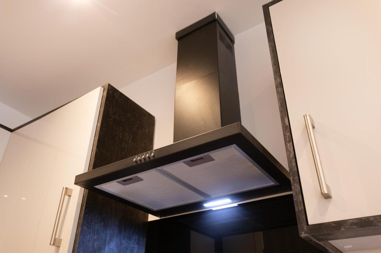 Hoemli Smart City Centre Apartment レスター エクステリア 写真