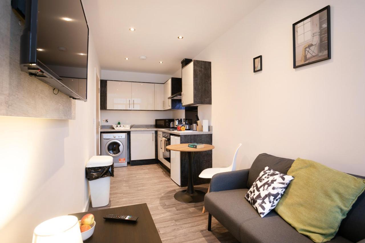 Hoemli Smart City Centre Apartment レスター エクステリア 写真
