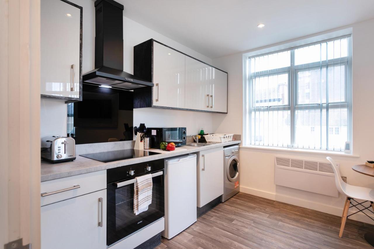 Hoemli Smart City Centre Apartment レスター エクステリア 写真