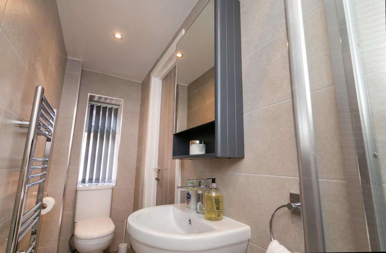 Hoemli Smart City Centre Apartment レスター エクステリア 写真