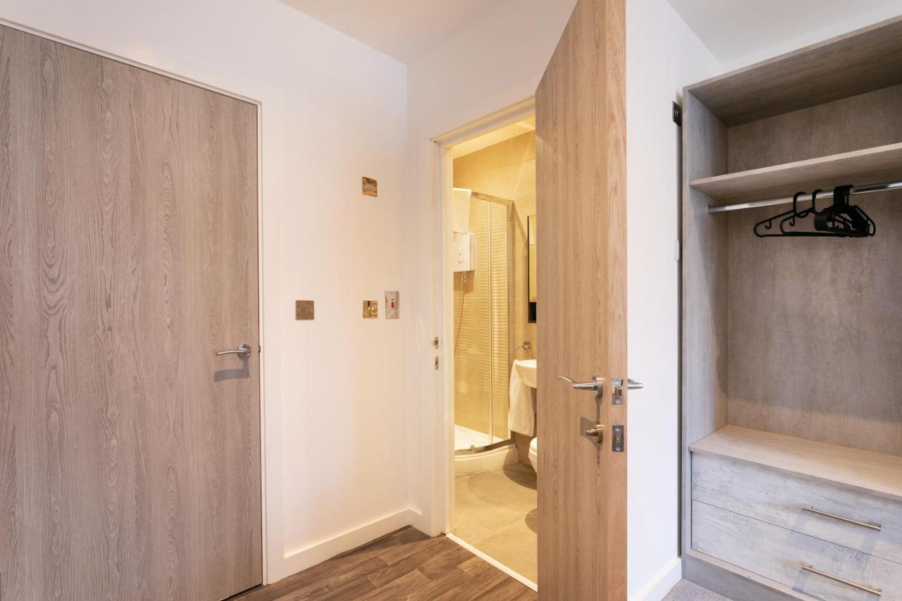 Hoemli Smart City Centre Apartment レスター エクステリア 写真