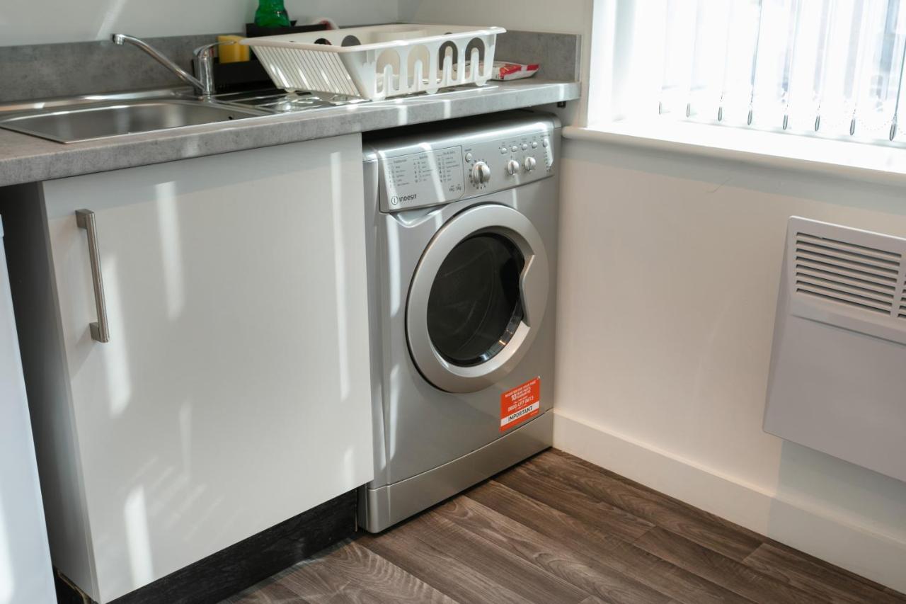 Hoemli Smart City Centre Apartment レスター エクステリア 写真