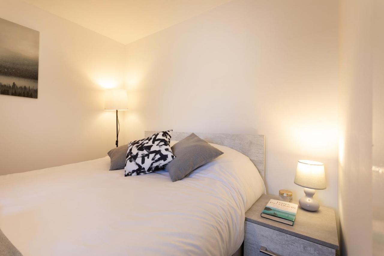 Hoemli Smart City Centre Apartment レスター エクステリア 写真