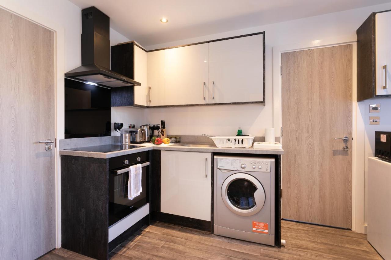 Hoemli Smart City Centre Apartment レスター エクステリア 写真