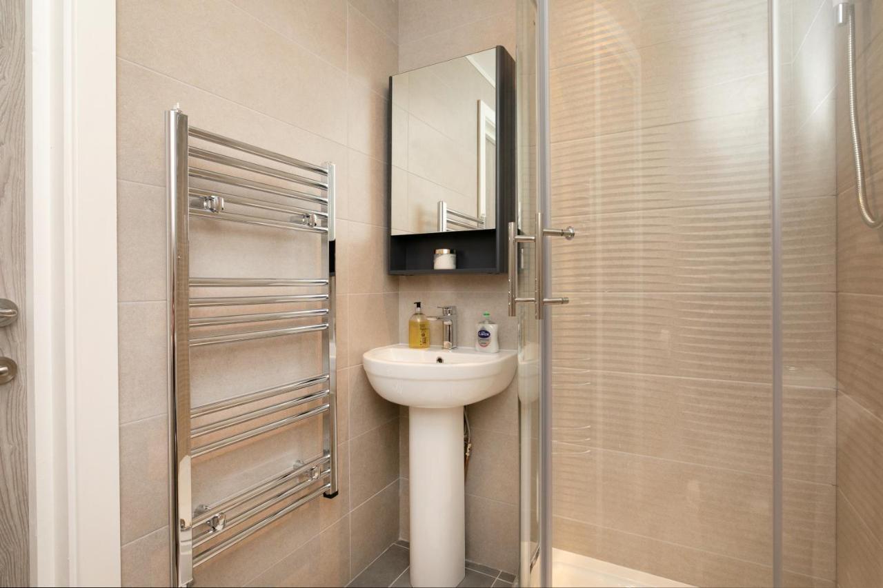 Hoemli Smart City Centre Apartment レスター エクステリア 写真