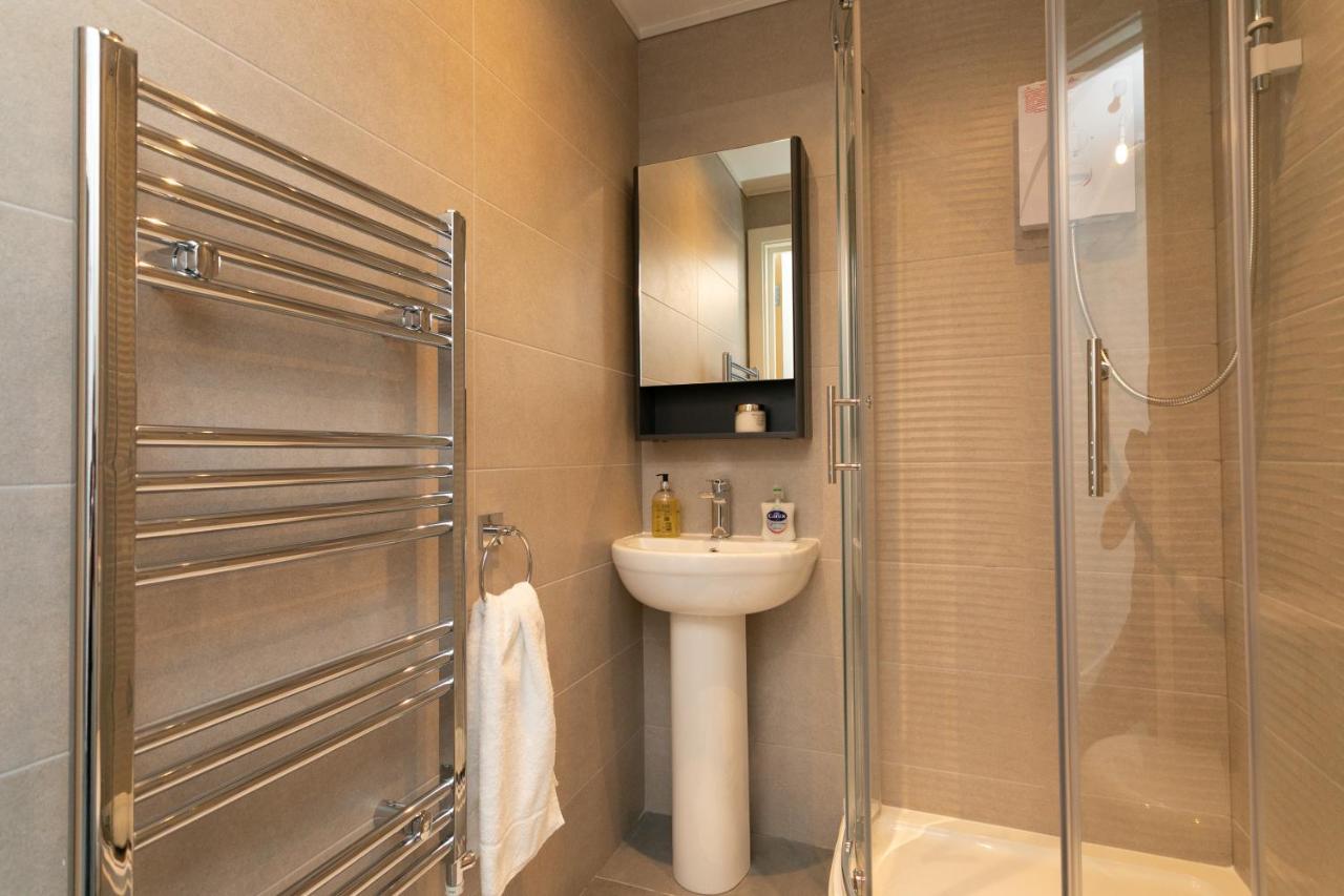 Hoemli Smart City Centre Apartment レスター エクステリア 写真