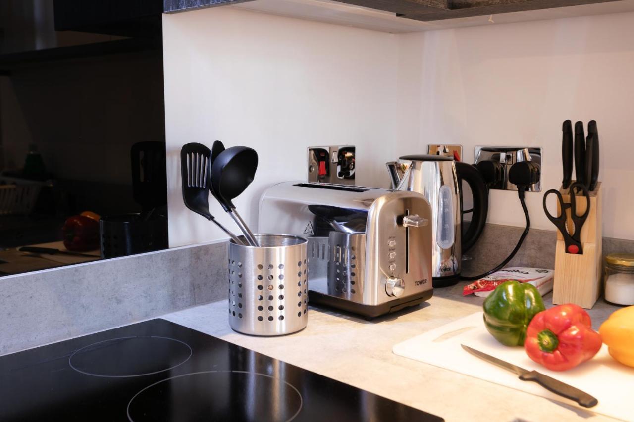 Hoemli Smart City Centre Apartment レスター エクステリア 写真